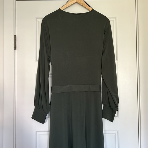 H&M Wrap Dress - Picture 5 of 5